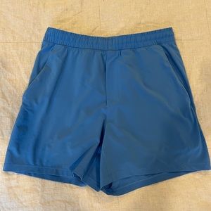 Lululemon LL Pace Breaker 5” Shorts